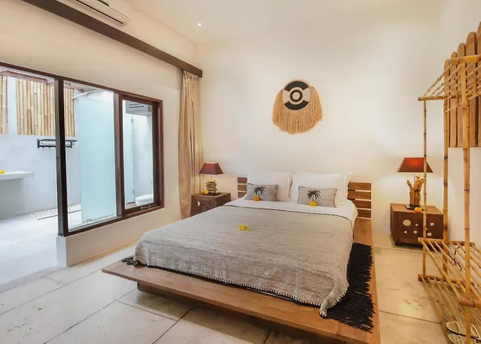 Malou Villa
