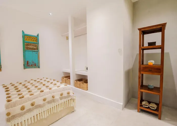 Malou Villa