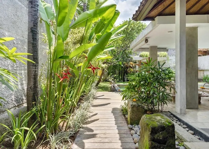 Malou * Seminyak (Bali)